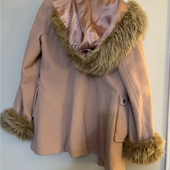 Express Coat - Picture 2 of 2